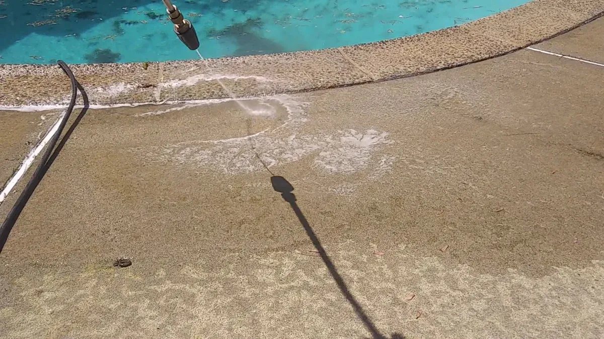 Instrucciones paso a paso para probar y equilibrar el agua de su piscina